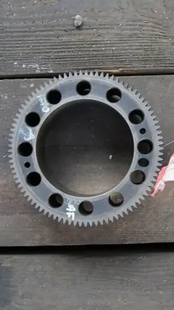Polia da cambota DAF OEM 1682505 - Estado usado