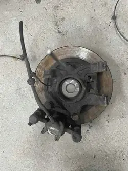 Moyeu roue arrière gauche Mercedes-Benz OEM A4473570206