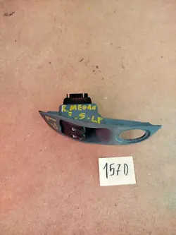 RENAULT MEGANE SCENIC 1 I LIFT Schakelaar Linker Raam 100