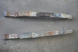 Nissan Navara D21 King Cab Hintere Blattfedern OEM 0000004