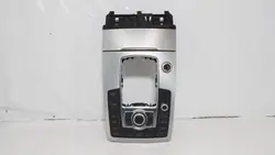 Audi Q7 4L mediakontrollpanel OEM - Begagnad