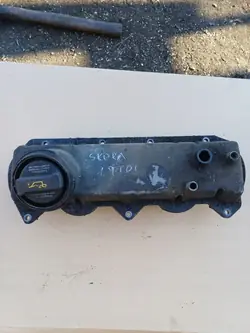 Tapa de válvulas OEM pokrywa zaworów Skoda Octavia 1.9 TDI