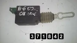 Audi keskuslukitusmoottori OEM AM-371842 Käytetty