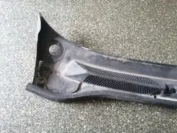 OEM 13318718 Brazo limpiaparabrisas delantero Opel Astra H Estate