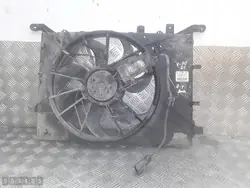 2001 Volvo V70 Kylarrubrik med kåpa 8649634