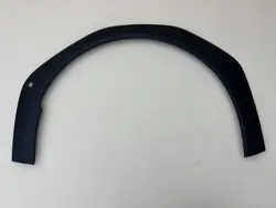 KIA EV4 25R Salpicadero delantero izquierdo OEM 87713-SZ000