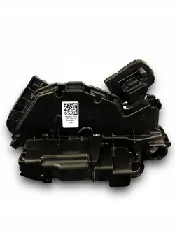 Fechadura da porta dianteira esquerda VW Arteon 5NB837015D