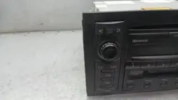 Radio OEM VOLVOMAR-141399 pour Audi A3 8L 1.6B 00-03