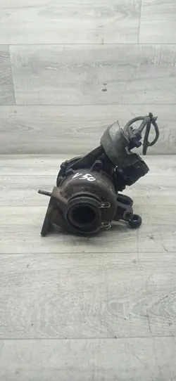 Volvo Turboahdin OEM 9654931780 V50 S40 2.0 D:lle
