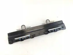 Mercedes-Benz A2218200389 antennförstärkare