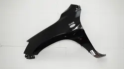 Aleta delantera izquierda OEM 360182261 Toyota RAV4 05-08