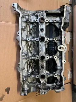 Honda CR-V IV 1.6 Diesel Ventildeckel OEM N16A2