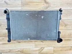 Radiateur d'eau Mercedes W203 2.0 16V A2035001103