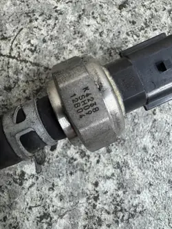 Capteur de vanne distributeur de carburant OEM Mazda CX-3 2015-2022