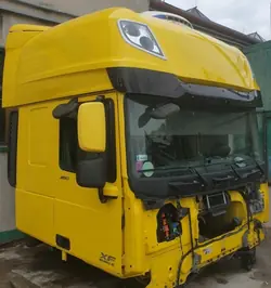 DAF XF 106 Cabine OEM 460 - Gebruikte Staat