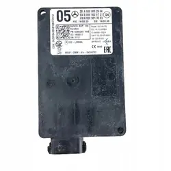 Mercedes A0009052804 tutkasensori CLA Distronicille