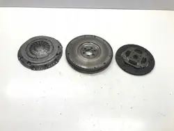 SEAT IBIZA V 1.0 TSI 2018 Embreagem Volante 04C141025D