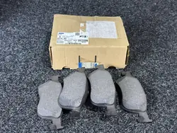 Plaquettes de frein avant OEM KTK1BC-2K021-AC Ford Fiesta