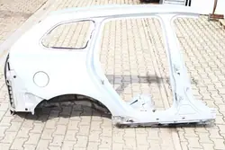 Volvo XC60 I Heck rechts Kotflügel OEM 1206097237