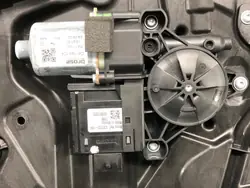 Régulateur de vitre avant droit OEM C61743-104 Jeep Compass