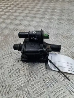 Boîtier thermostat OEM 55192042 pour Citroën C5 II 1.4L