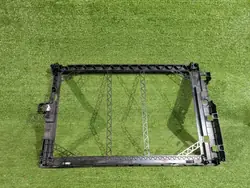 Radiatorroosterkap OEM 002 voor Volvo XC40