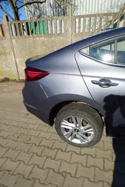 OEM elantraćwiartka1 Aile arrière droite YT3 Hyundai