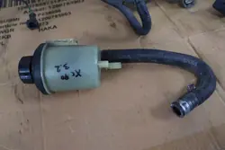 Servobehälter OEM 6C913R700BC gebraucht