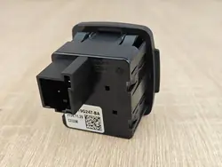 230V virtaliitin OEM NU5T19G247BA Amarok II:lle