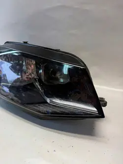 VW Caddy 2K1 2K1941016 Lampe Avant Droite 2015