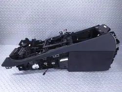 Reposabrazos consola BMW X5 G05 AGR29230 usado