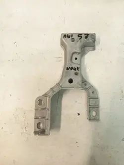 Jaguar F-Pace HK83 Etu vasen palkkikiinnike OEM