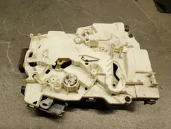 Módulo de cerradura de puerta corredera derecha Mercedes Vito A4477302702