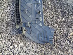 Protection inférieure pare-chocs avant OEM 9671M0010 Citroen
