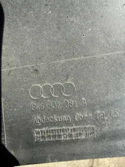 Capa cinto dianteiro Audi A5 8W OEM 8W6807081B
