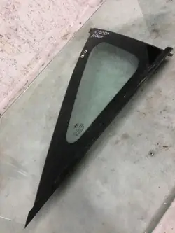 Gebrauchtes rechtes Heckfenster OEM 43R010183 Hyundai