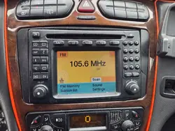 Mercedes C-Klasse W203 Radio OEM 8618001150