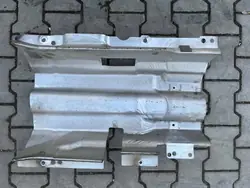 Auspuff-Hitzeschild OEM K8D29C141 für Land Rover