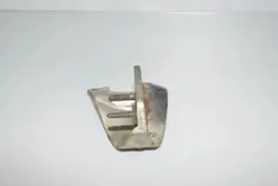 Pakoputken kiinnitys OEM 18327845899 BMW 5 F10