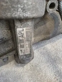 GM P13413957 Ohjausvaihde Opel Astra J:lle