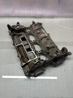 Tampa de Balancim Volvo OEM 32257019 - Usado
