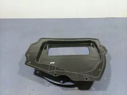 Volvo XC90 II väliseinäpeite oikea OEM 31378773