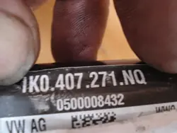 Eixo de transmissão esquerdo 1K0407271NQ VW SEAT SKODA AUDI 2.0 TDI