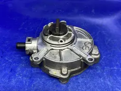 Vacuum Pomp Audi A6 C6 A4 B7 3.2 FSI OEM 06E145100T