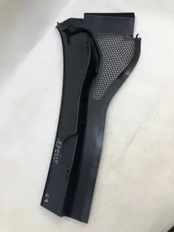 Braço do limpa-vidros dianteiro SEAT LEON 5FB819404