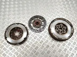 Kytkinpaketti CITROËN C5 III 2.0L Diesel 2011