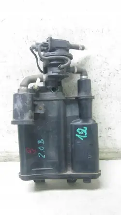 Audi Q3 8U 2.0 TFSI hiilifiltteri OEM 154/012