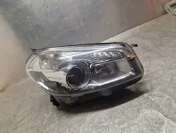 Oikea Ajovalaisin Nissan Qashqai 26010BR60B