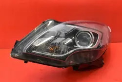 Phare gauche Opel Zafira C 12-16 OEM 39009021