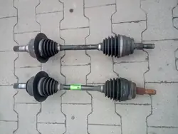 Mercedes ML W166 framaxel vänster halvaxel OEM A1663301401